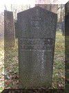 Grafsteen van Betje Leeraar(1895). Zij ligt begraven op de Joodse begraafplaats te Zwolle.