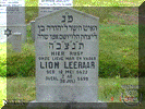 Grafsteen Lion Leeraar (1862)