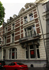Het voormalig hotel Wilhelmina, aan de Wiilhelminasingel 73 te Maastricht die werd uitgebaat door Joseph Sanders en Selma Leeraar.